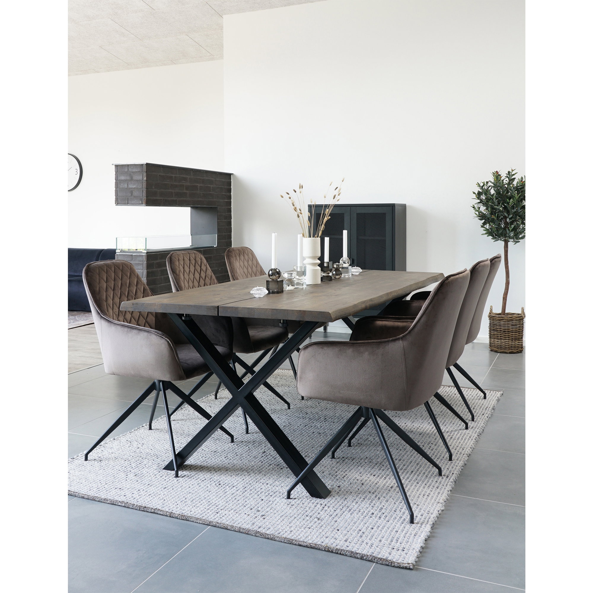 Harbo Spisebordsstol med drejefod, velour, mushroom, sorte ben, HN1208 - Billede 6