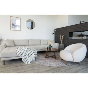 Savona Loungestol, kunstig lammeskind, hvid med valnød farved ben, HN1094 - Billede 7