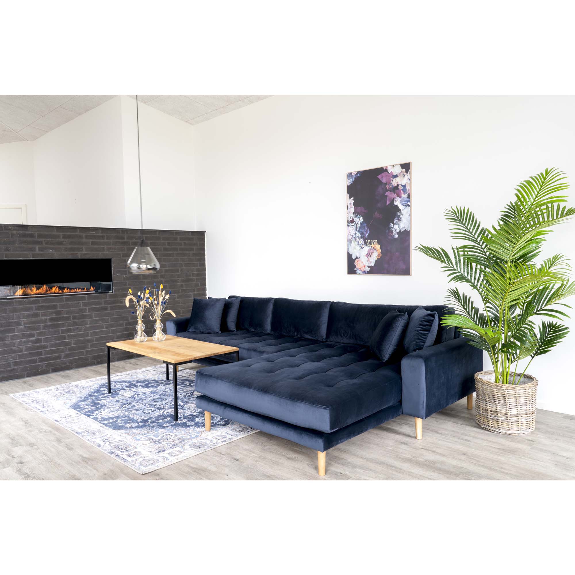 Lido Loungesofa, højrevendt i mørkeblå velour med fire puder og natur træben, HN1005 - Billede 6
