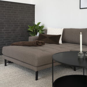 Lido Loungesofa, venstrevendt i brun med fire puder og sorte træben, HN1055 - Billede 5