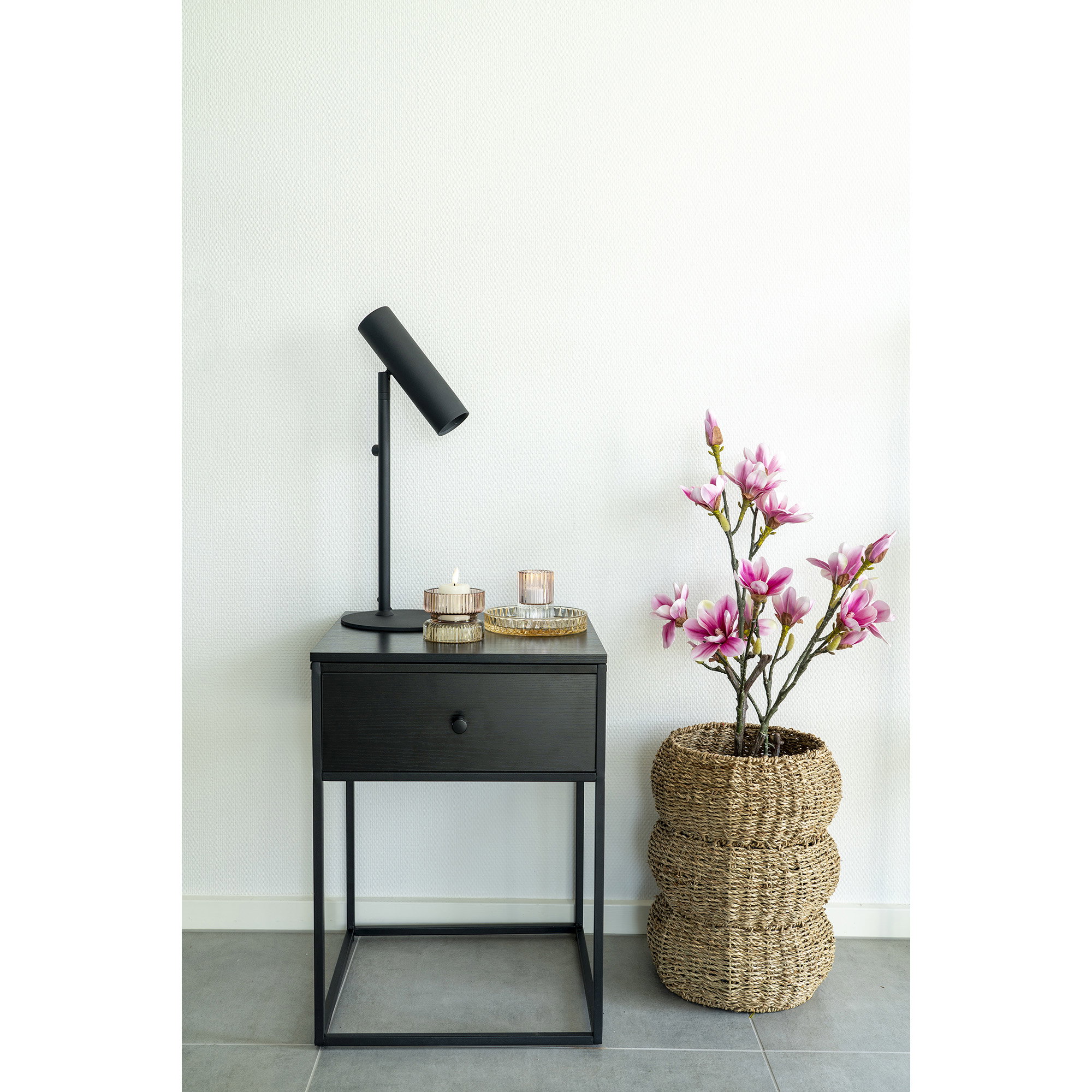 Vita hjørnebord, 1 skuffe, sort, sort stel, 40x40x55 cm - Billede 4