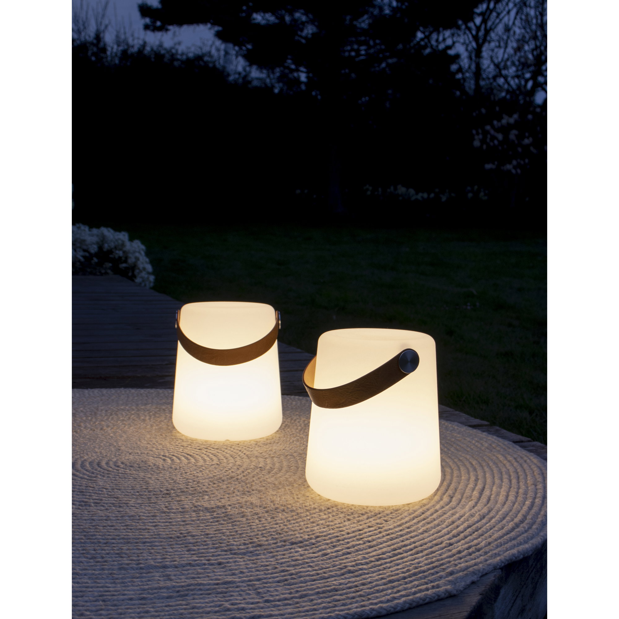 Bristol LED Lampe med strop, genopladelig, hvid