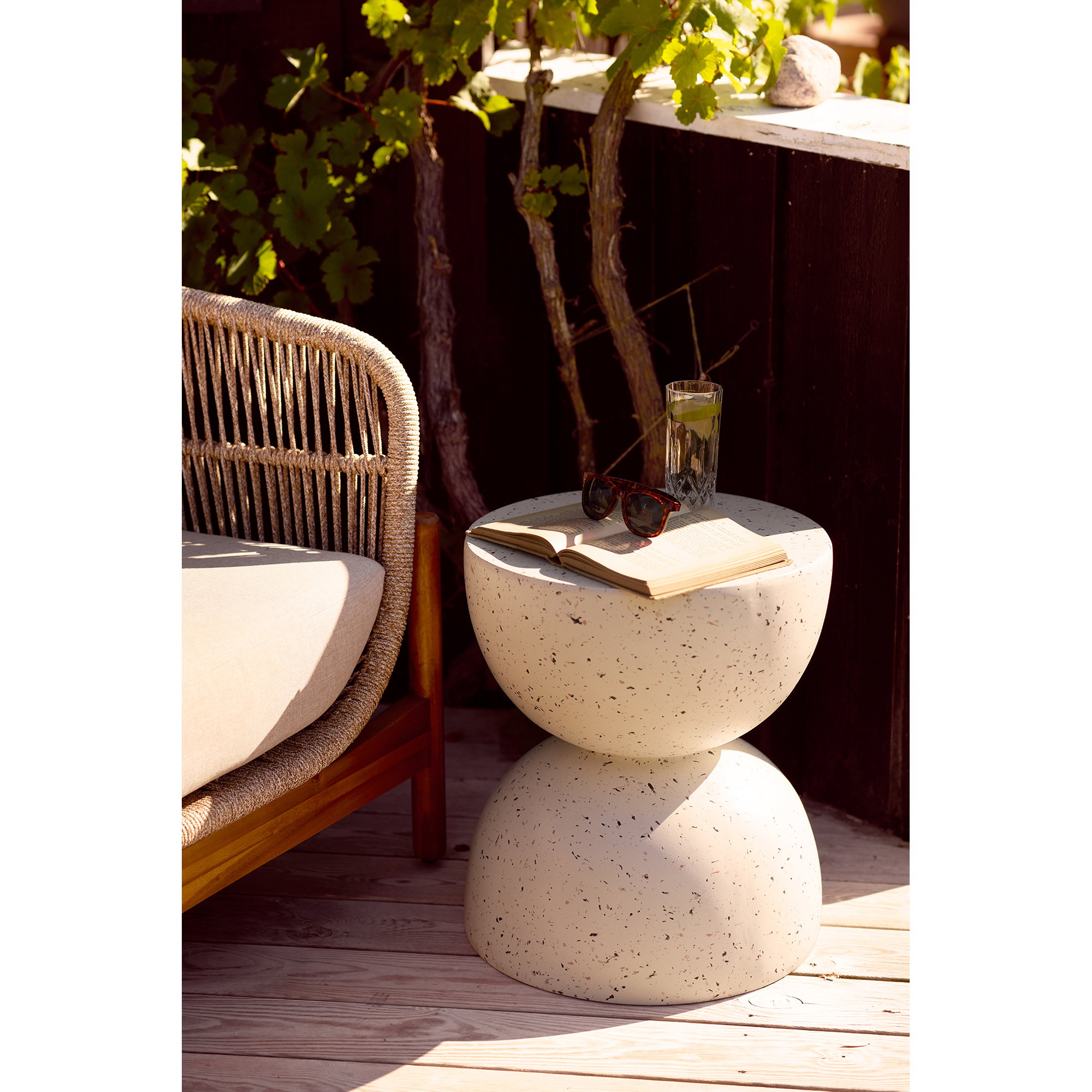 Bonita Hjørnebord, fiberclay, Terrazzo look, ø40x45 - Billede 6