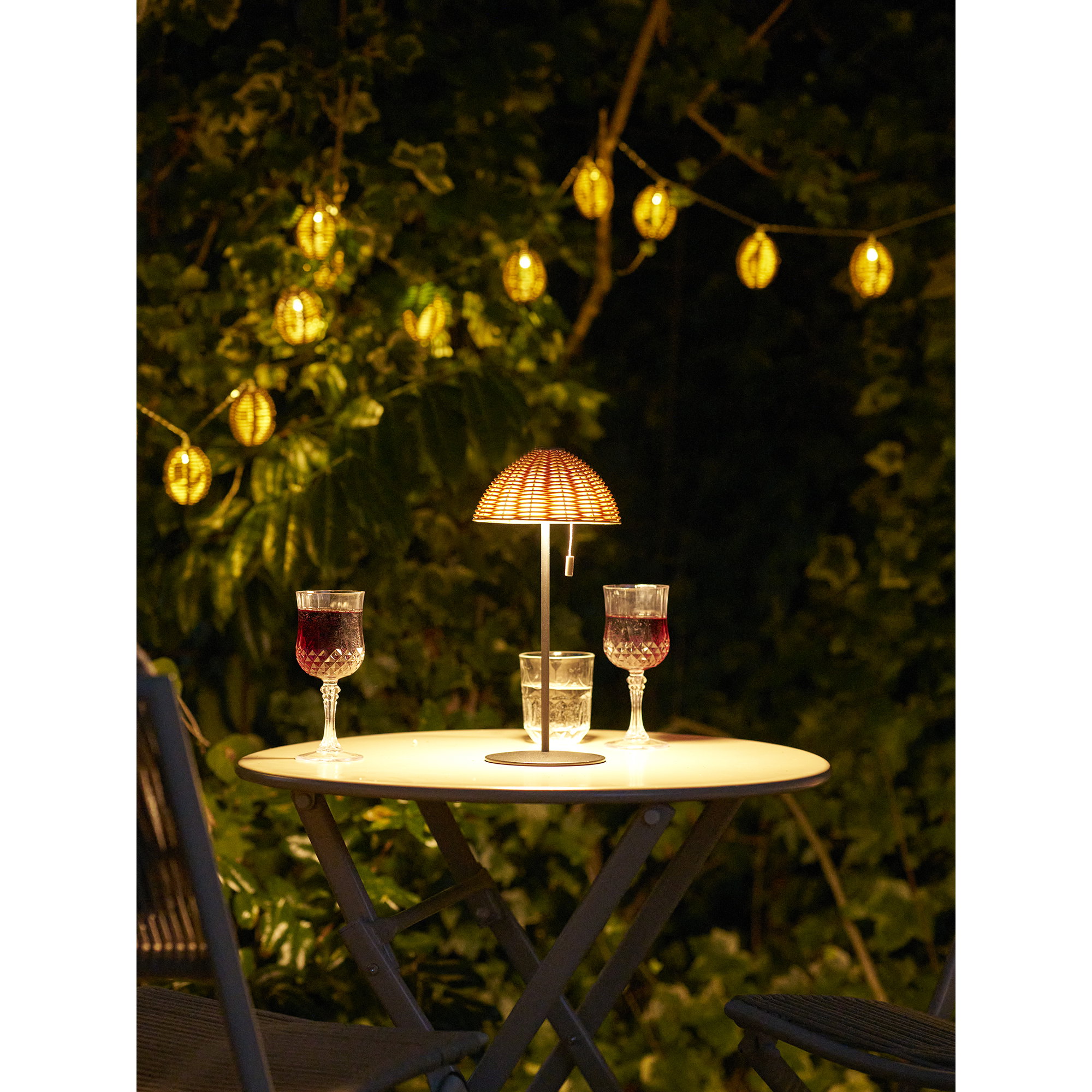 Carlisle LED Lyskæde, polyrattan/metal, natur/sort - Billede 10