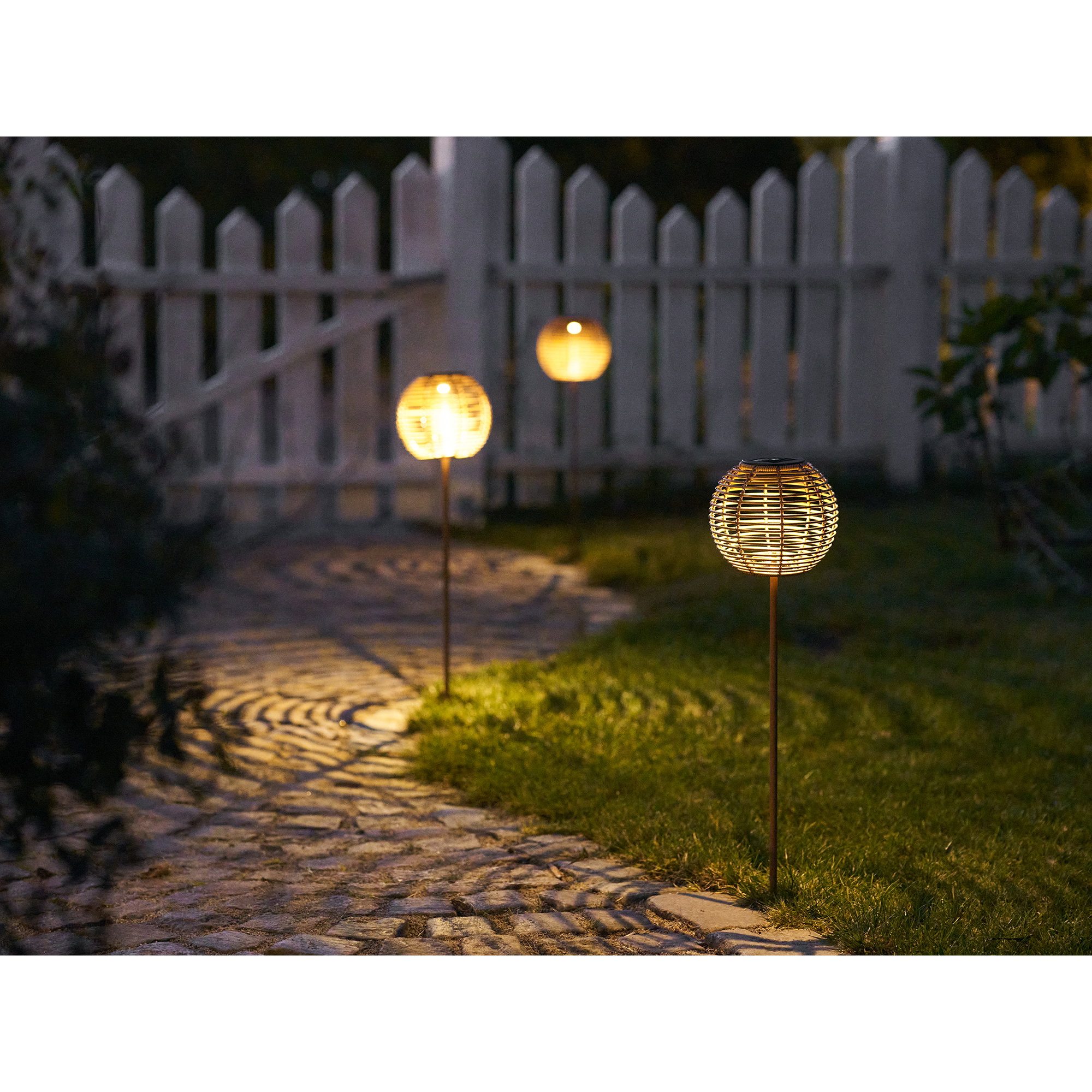 Carlisle Lampe, genopladelig med integreret solcelle, natur - Billede 8